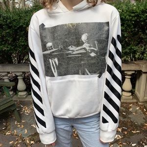OFF-WHITE UNISEX HOODIE